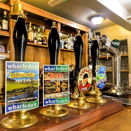 The Blue Bell Inn Kettlewell Kültér fotó
